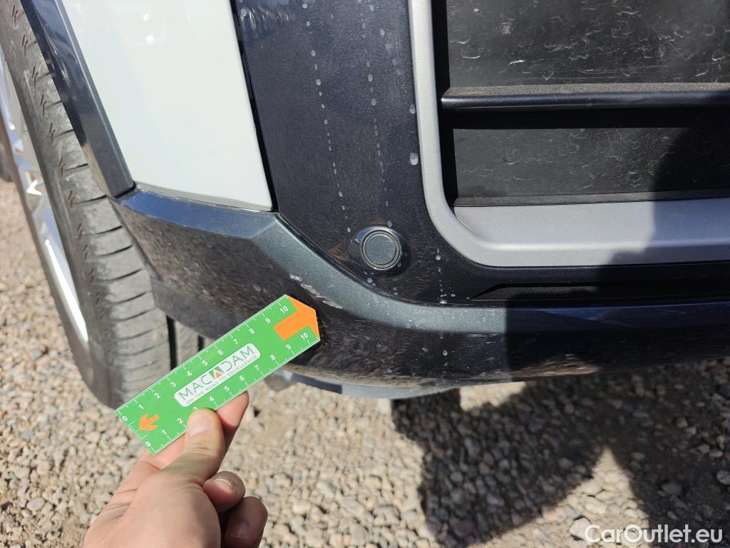  Audi  Q2 AUDI  / 2016 / 5P / todoterreno Design 30 TFSI 85kW (116CV) #24