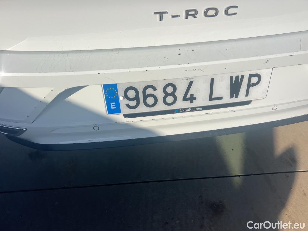  Volkswagen  T-ROC VOLKSWAGEN  / 2017 / 5P / todoterreno Advance R-Line 1.0 TSI 81kW (110CV) #50
