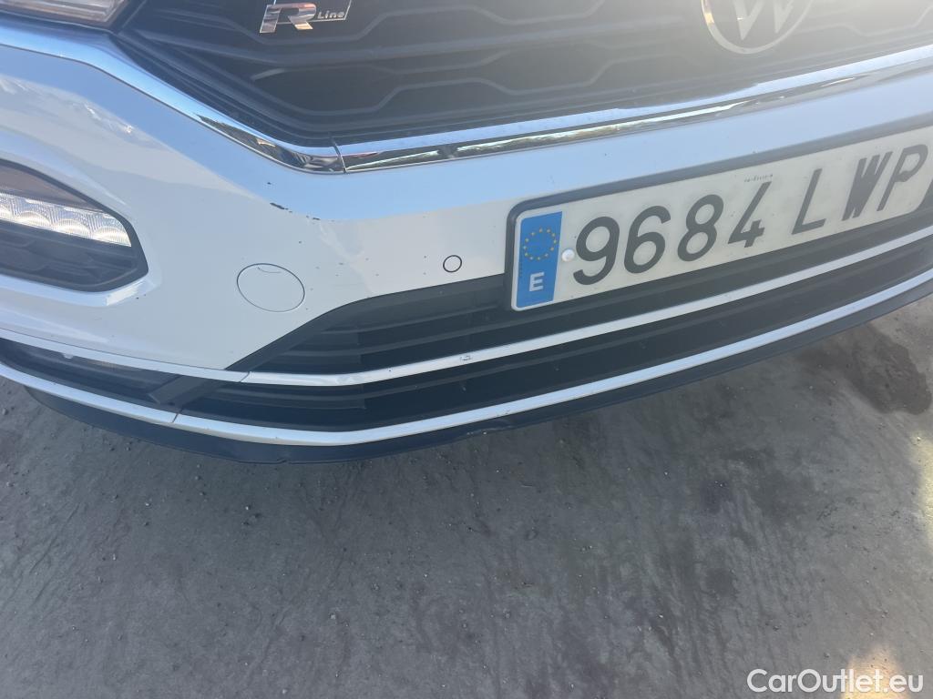  Volkswagen  T-ROC VOLKSWAGEN  / 2017 / 5P / todoterreno Advance R-Line 1.0 TSI 81kW (110CV) #44