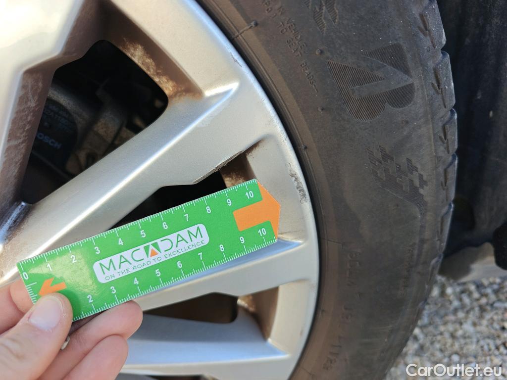  Audi  Q2 AUDI  / 2016 / 5P / todoterreno Design 30 TFSI 85kW (116CV) #5