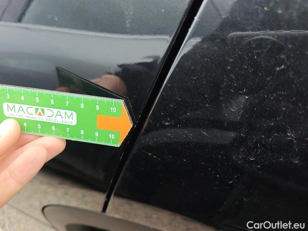  Bmw  X2 BMW  sDrive18i (CX3) #28