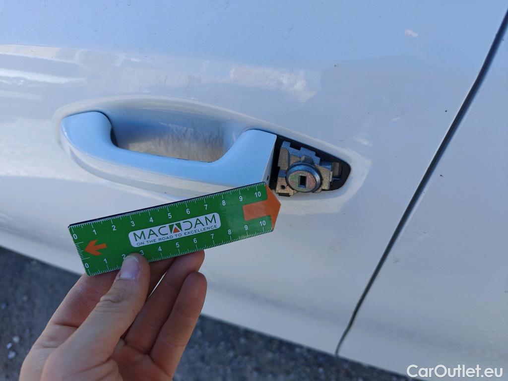  KIA  Cee'd KIA Ceed / 2018 / 5P / berlina con portón 1.0 T-GDi 88kW (120CV) Concept #20