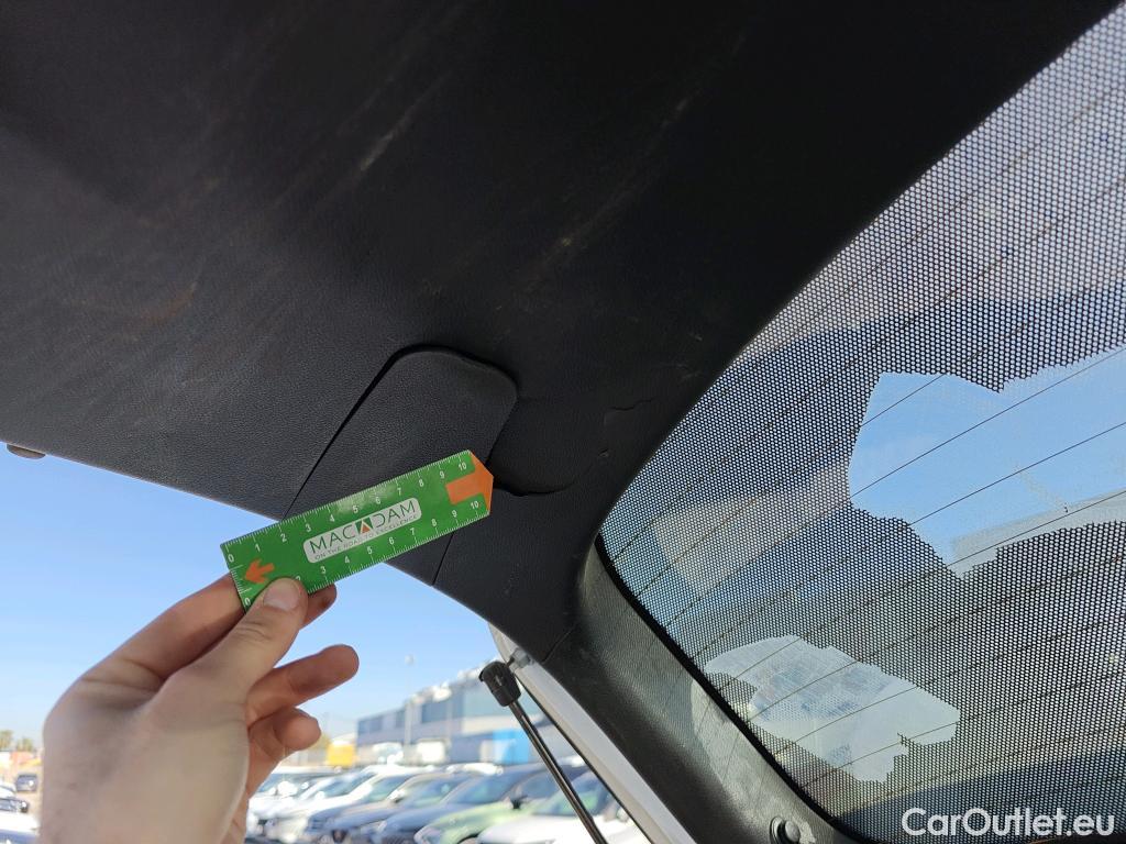  Hyundai  Konna HYUNDAI Kona / 2020 / 5P / todoterreno 1.6 GDI HEV Maxx DCT #30