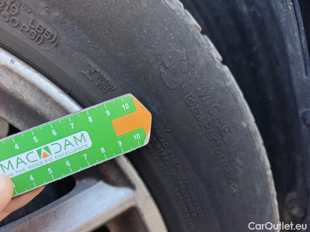  Bmw  X2 BMW  / 2017 / 5P / todoterreno sDrive16d #8