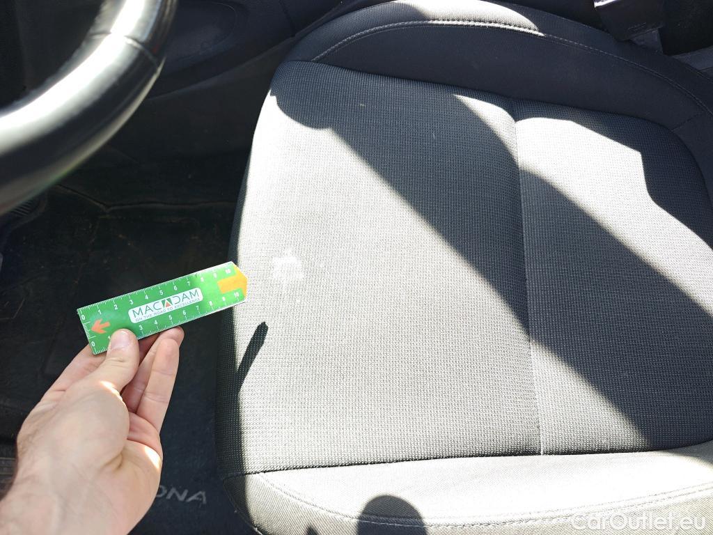  Hyundai  Konna HYUNDAI Kona / 2020 / 5P / todoterreno 1.6 GDI HEV Maxx DCT #71