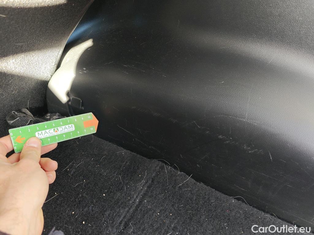  Hyundai  Tucson HYUNDAI  / 2020 / 5P / todoterreno 1.6 TGDI PHEV 195kW Style Auto 4x4 #32