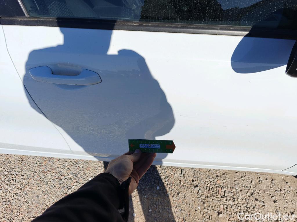  KIA  Cee'd KIA Ceed / 2018 / 5P / berlina con portón 1.0 T-GDi 88kW (120CV) Concept #25