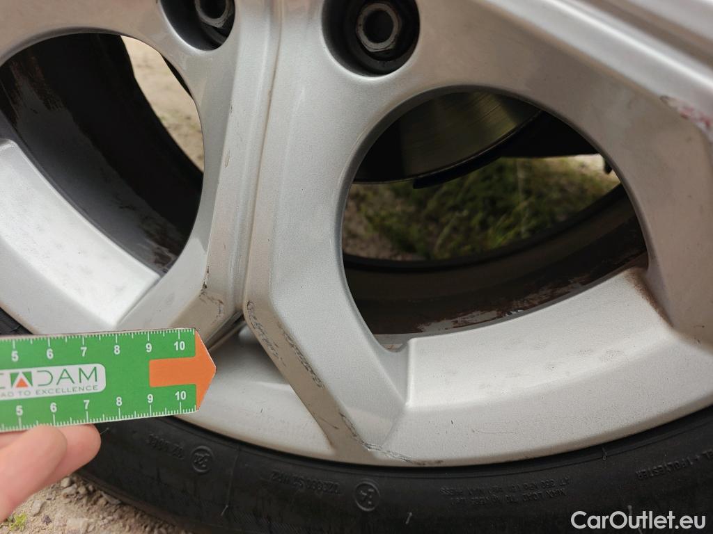  Nissan  Juke NISSAN  / 2019 / 5P / crossover DIG-T 84 kW (114 CV) DCT 7 V N-Connecta (AC) #18