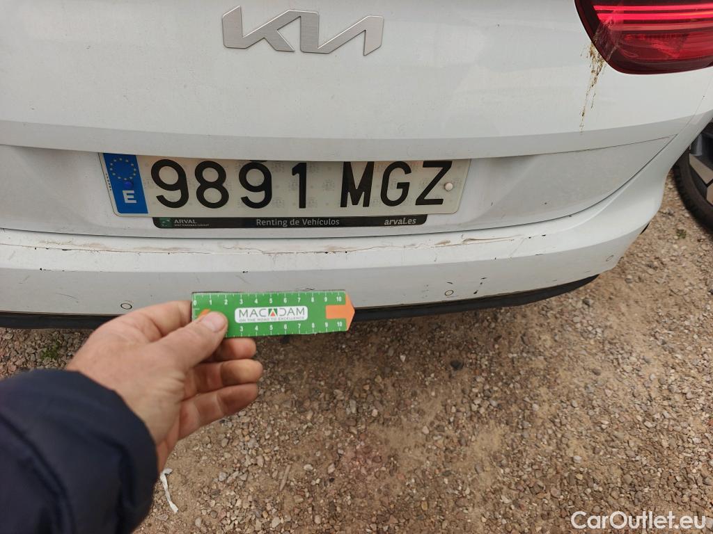  KIA  Cee'd KIA Ceed Tourer / 2021 / 5P / familiar Tourer 1.0 T-GDi 88kW (120CV) Tech #16