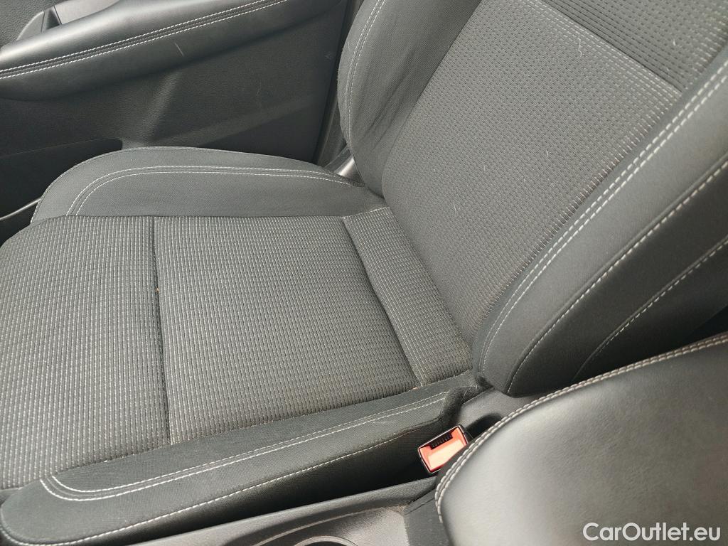  Nissan  Qashqai NISSAN  / 2021 / 5P / todoterreno DIG-T 103kW (140CV) mHEV 4x2 Acenta #16