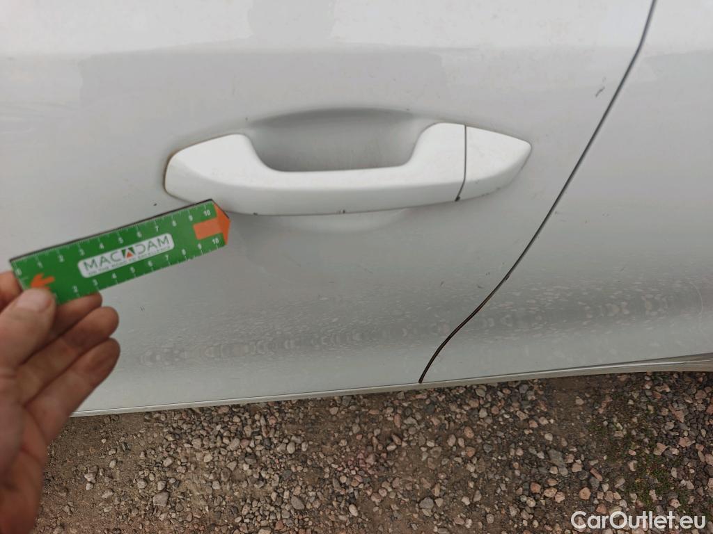  KIA  Cee'd KIA Ceed Tourer / 2021 / 5P / familiar Tourer 1.0 T-GDi 88kW (120CV) Tech #22