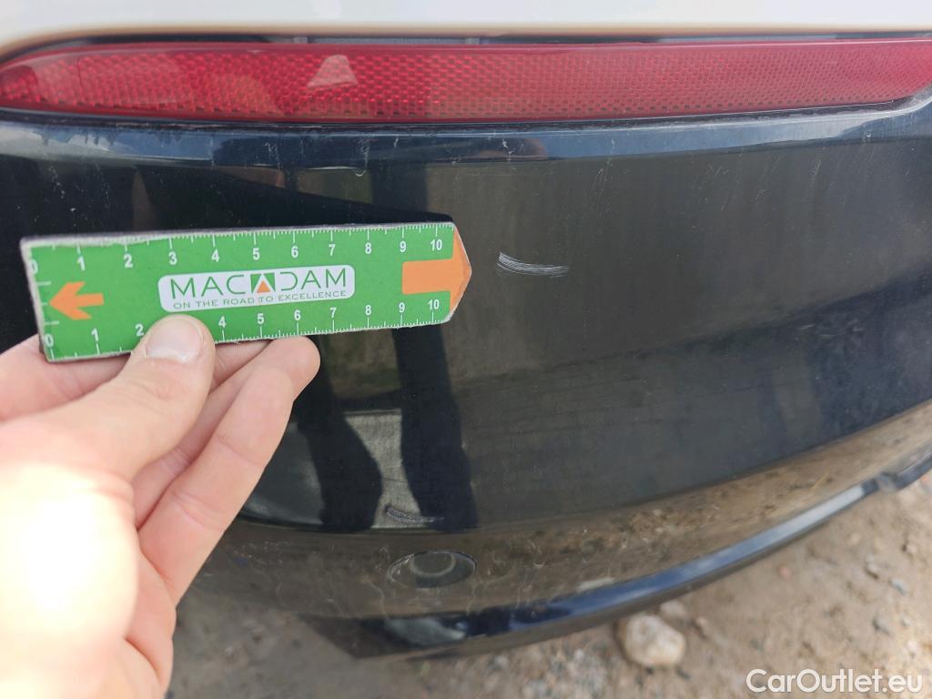  Opel   Grandland X OPEL Grandland / 2021 / 5P / todoterreno 1.5D DTH AT8 S/S GS #48