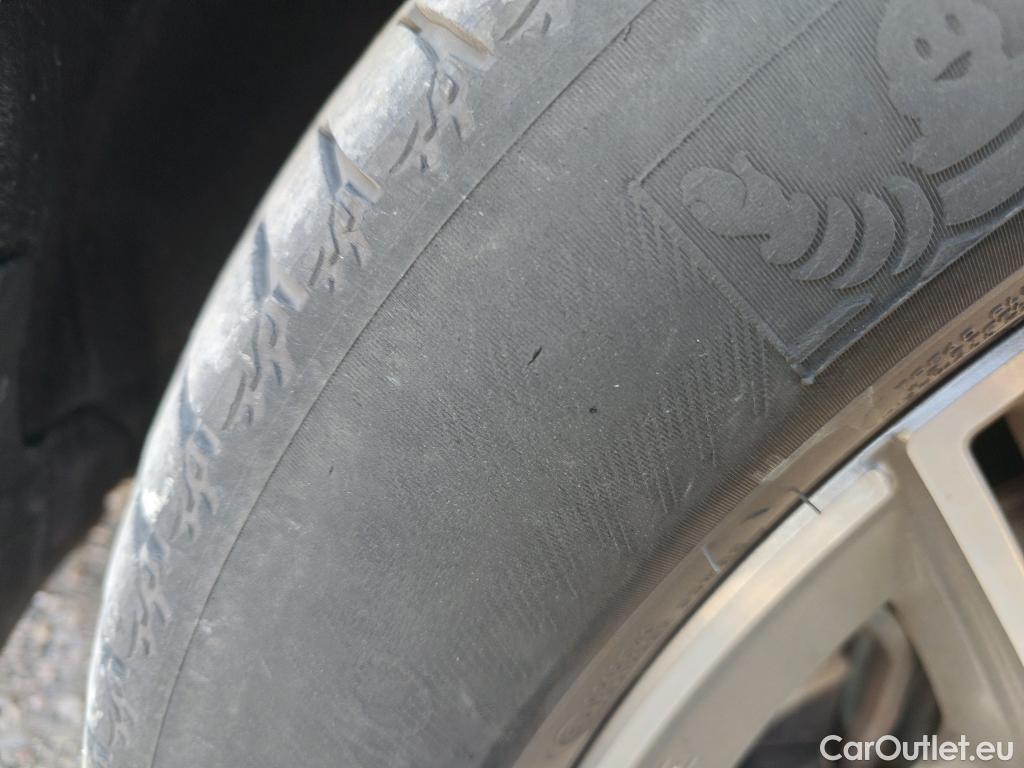  Mercedes  G-Klasee MERCEDES-BENZ GLE / 2018 / 5P / todoterreno GLE 300 d 4MATIC #19