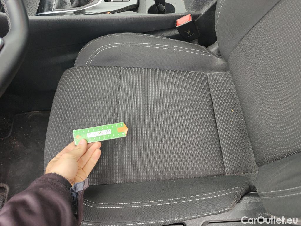  Nissan  Qashqai NISSAN  / 2021 / 5P / todoterreno DIG-T 103kW (140CV) mHEV 4x2 Acenta #14