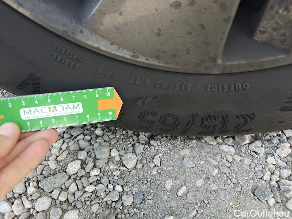  Nissan  Qashqai NISSAN  / 2021 / 5P / todoterreno DIG-T 103kW (140CV) mHEV 4x2 Acenta #1