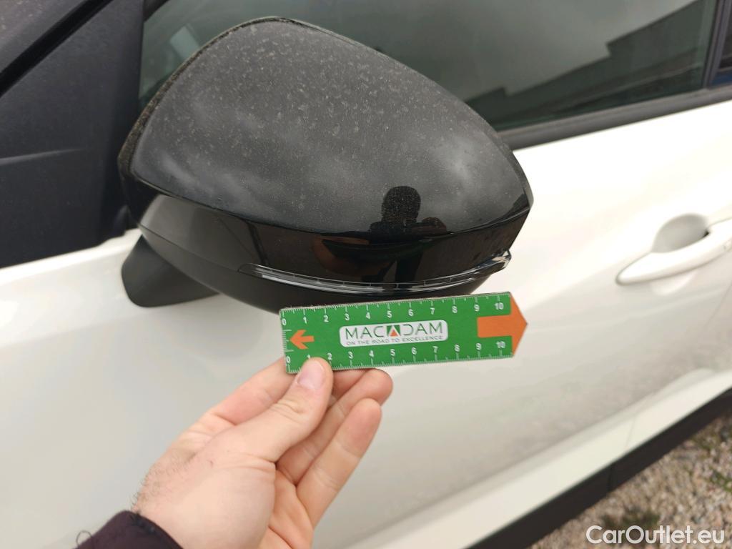  Nissan  Juke NISSAN  / 2019 / 5P / crossover DIG-T 84 kW (114 CV) DCT 7 V N-Connecta (AC) #34