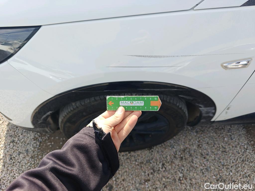  Opel   Grandland X OPEL Grandland / 2021 / 5P / todoterreno 1.5D DTH AT8 S/S GS #61