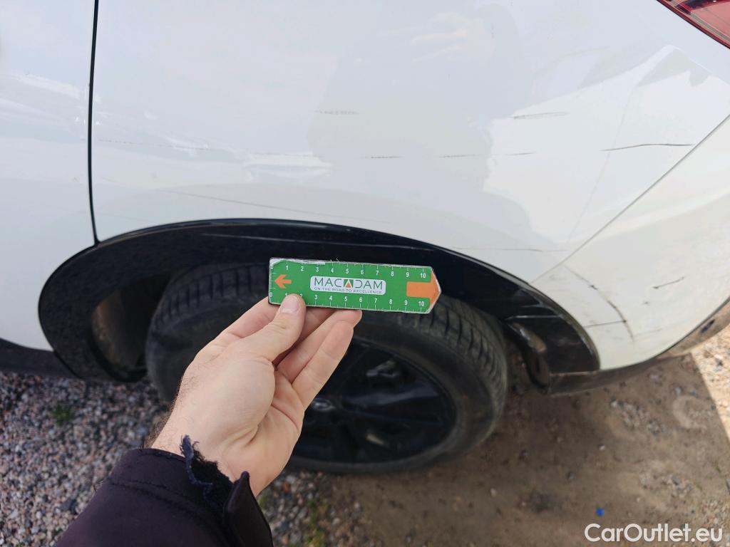  Opel   Grandland X OPEL Grandland / 2021 / 5P / todoterreno 1.5D DTH AT8 S/S GS #58