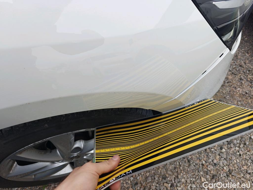  Opel  Corsa OPEL  1.2T XHL 74kW (100CV) Elegance #4