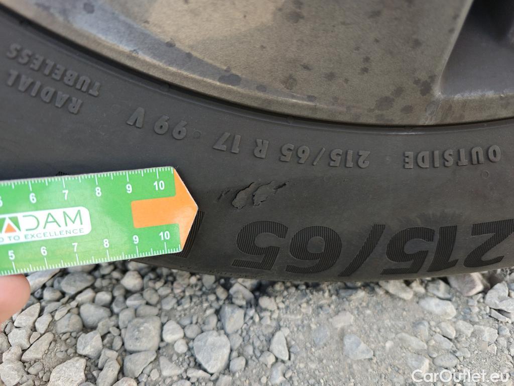  Nissan  Qashqai NISSAN  / 2021 / 5P / todoterreno DIG-T 103kW (140CV) mHEV 4x2 Acenta #2