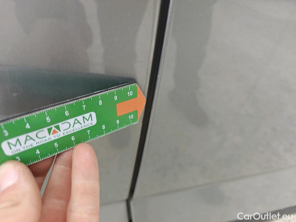  Nissan  Qashqai NISSAN  / 2021 / 5P / todoterreno DIG-T 103kW (140CV) mHEV 4x2 Acenta #29