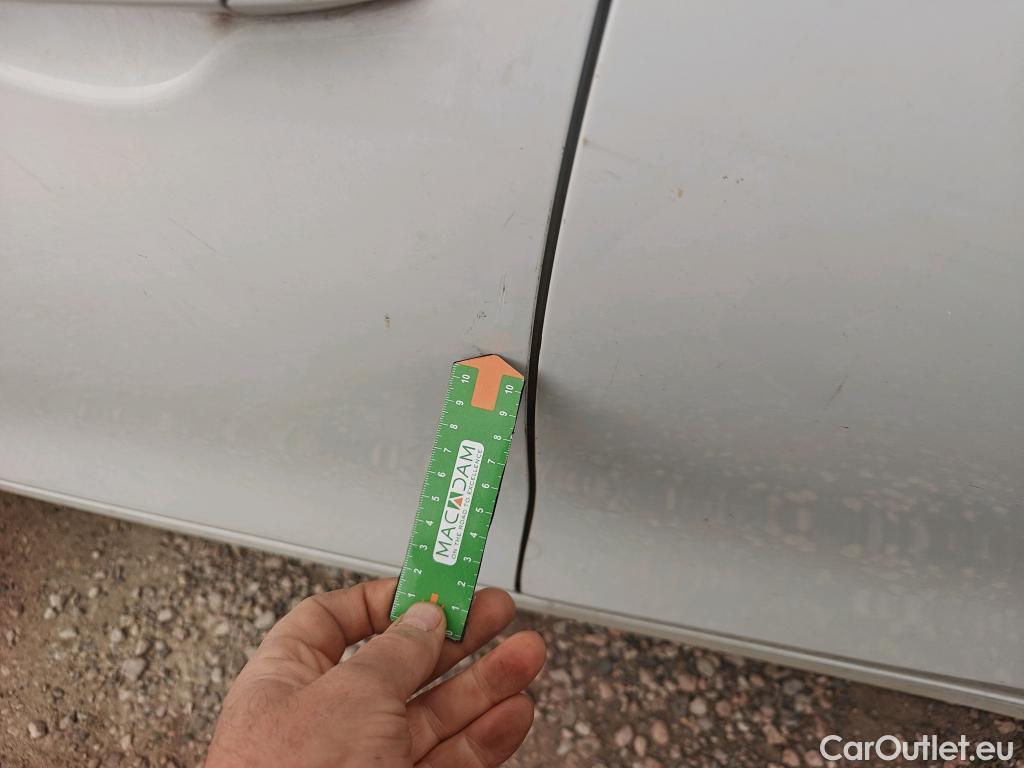  KIA  Cee'd KIA Ceed Tourer / 2021 / 5P / familiar Tourer 1.0 T-GDi 88kW (120CV) Tech #5