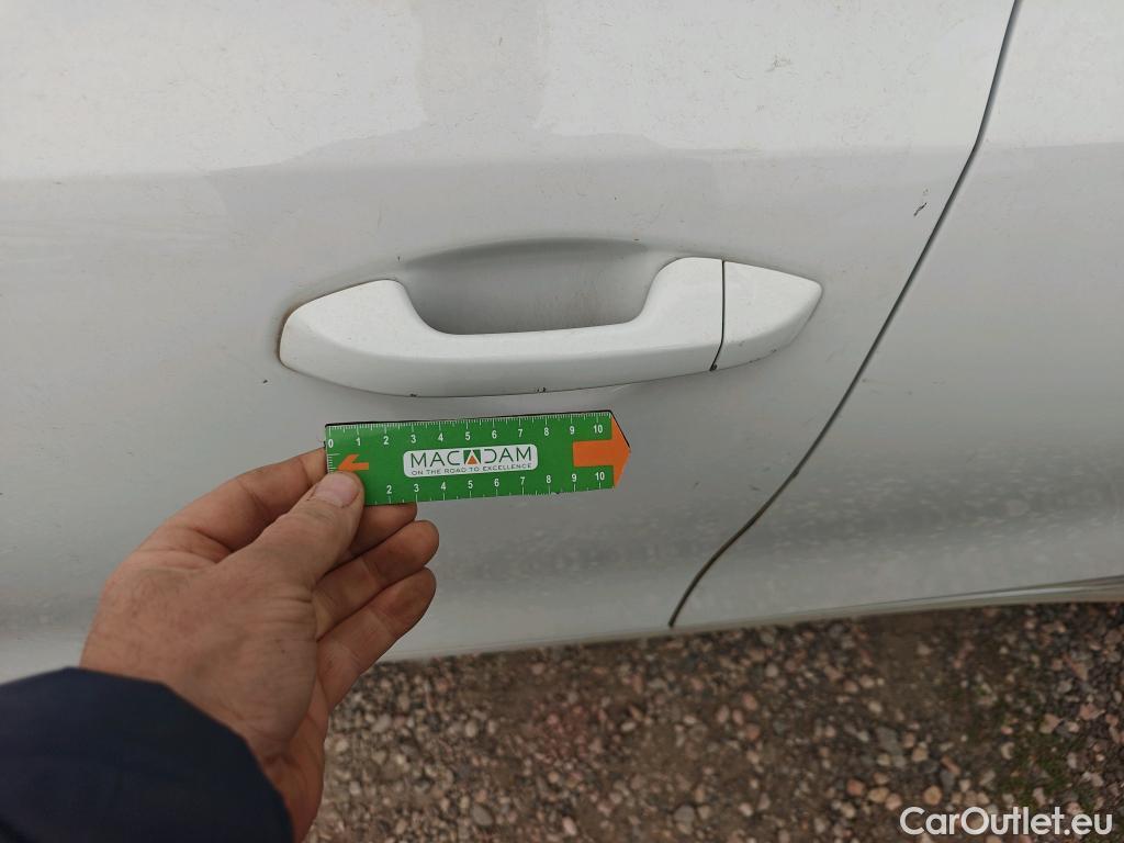  KIA  Cee'd KIA Ceed Tourer / 2021 / 5P / familiar Tourer 1.0 T-GDi 88kW (120CV) Tech #21