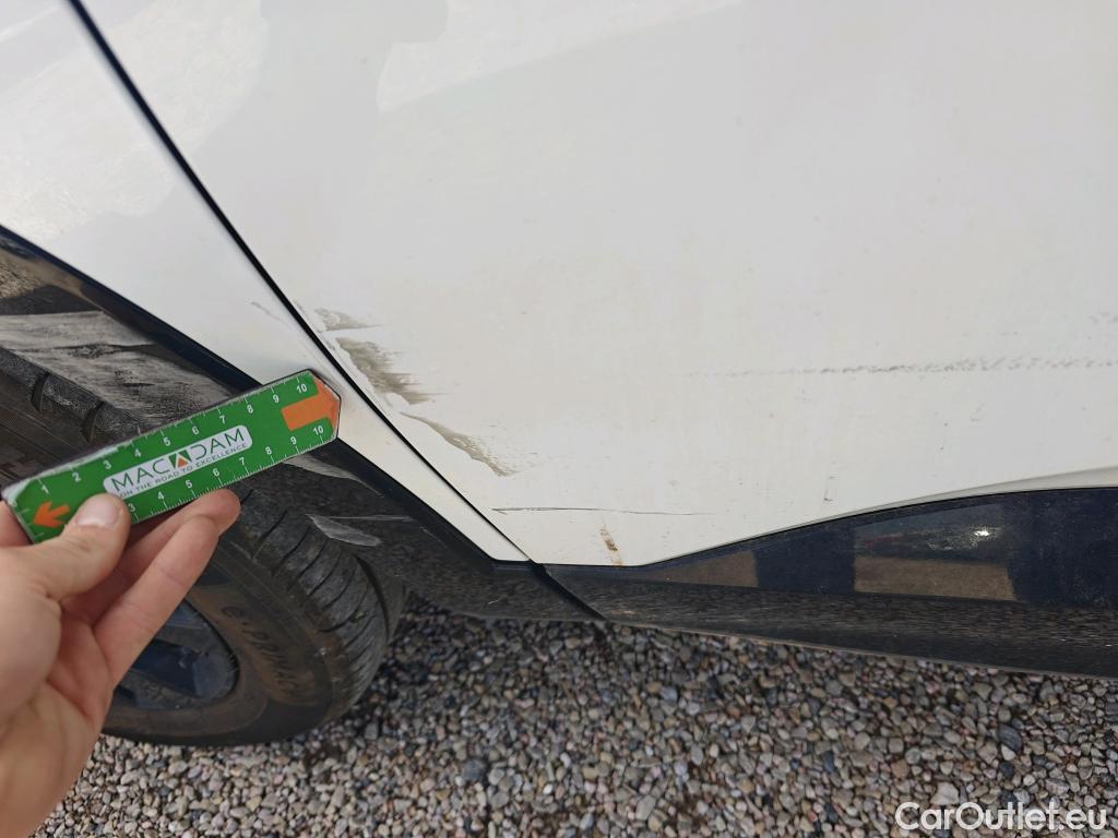  Opel   Grandland X OPEL Grandland / 2021 / 5P / todoterreno 1.5D DTH AT8 S/S GS #12