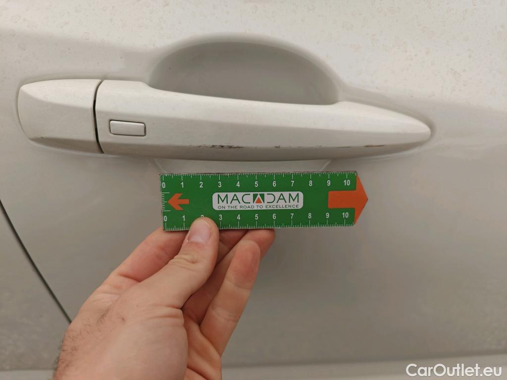  Nissan  Juke NISSAN  / 2019 / 5P / crossover DIG-T 84 kW (114 CV) DCT 7 V N-Connecta (AC) #29