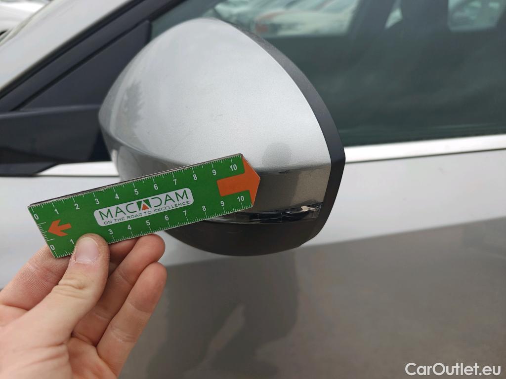  Nissan  Qashqai NISSAN  / 2021 / 5P / todoterreno DIG-T 103kW (140CV) mHEV 4x2 Acenta #18