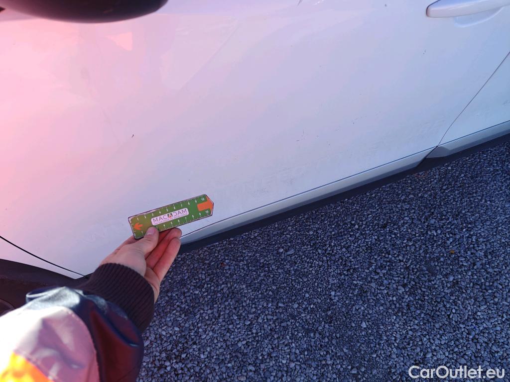  Peugeot  2008  Allure 1.5 HDi 110CV MT6 E6d #13