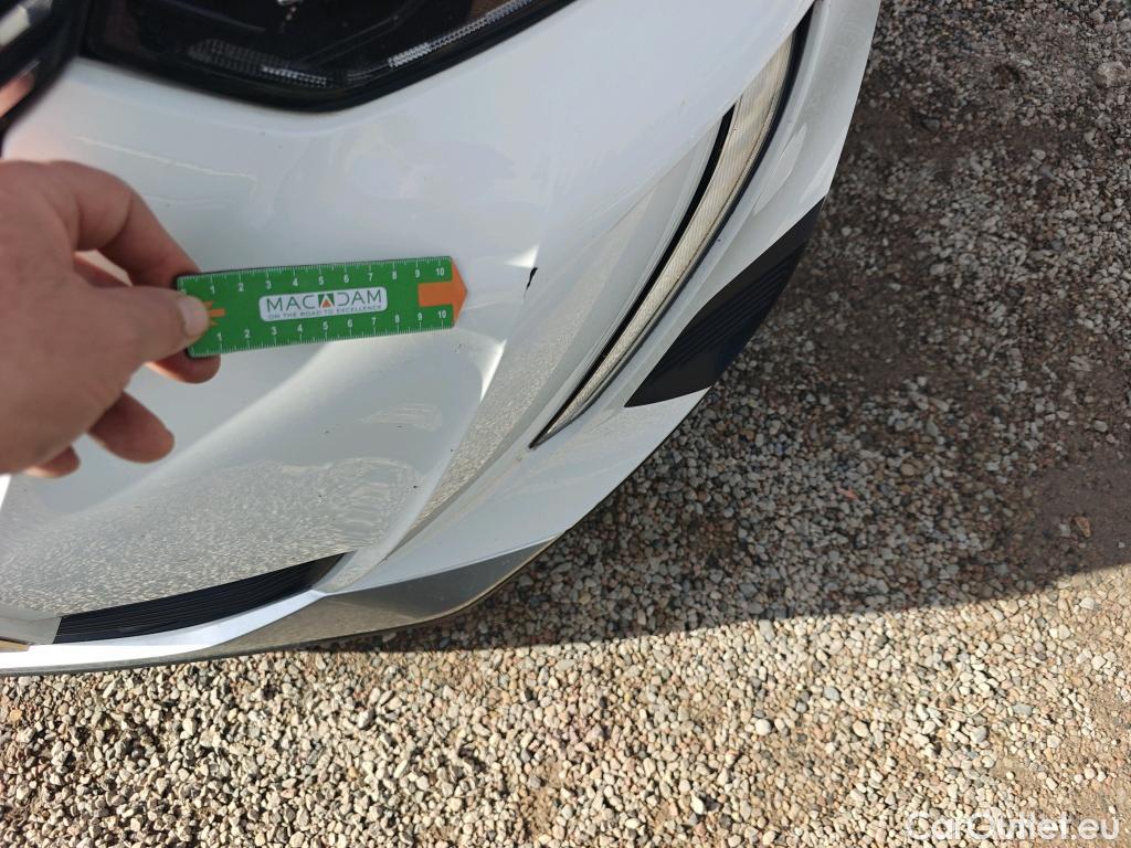  Peugeot  2008 PEUGEOT  / 2019 / 5P / todoterreno Allure BlueHDI 81kW (110CV) #26