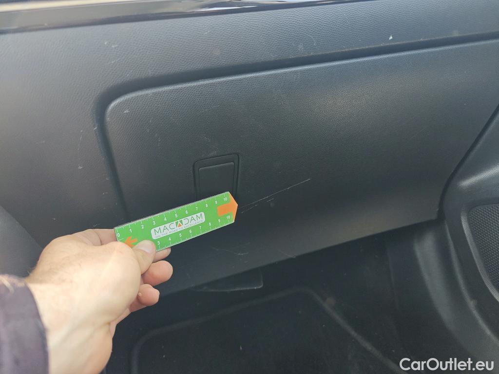  Peugeot  2008  Active Pack 1.2 PureTech 130CV MT6 E6d #40