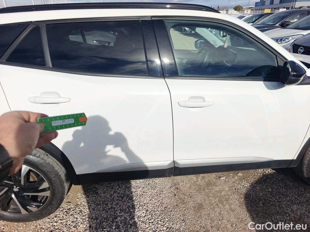  Peugeot  2008 PEUGEOT  / 2019 / 5P / todoterreno Allure BlueHDI 81kW (110CV) #9