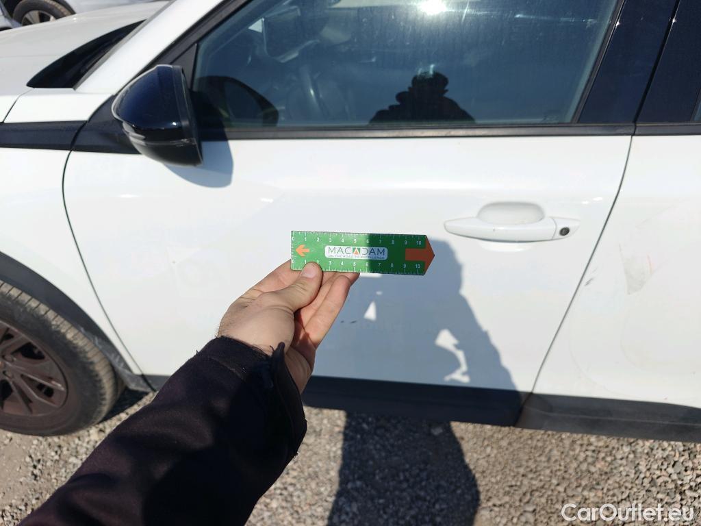  Peugeot  2008  Active Pack 1.2 PureTech 130CV MT6 E6d #12