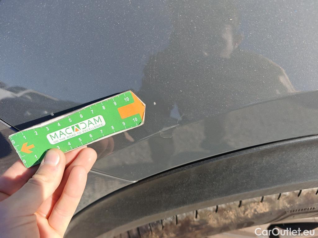  Peugeot  2008 PEUGEOT  / 2023 / 5P / todoterreno Style Gasolina 100 S&S 6 Vel. MAN(SP) #31