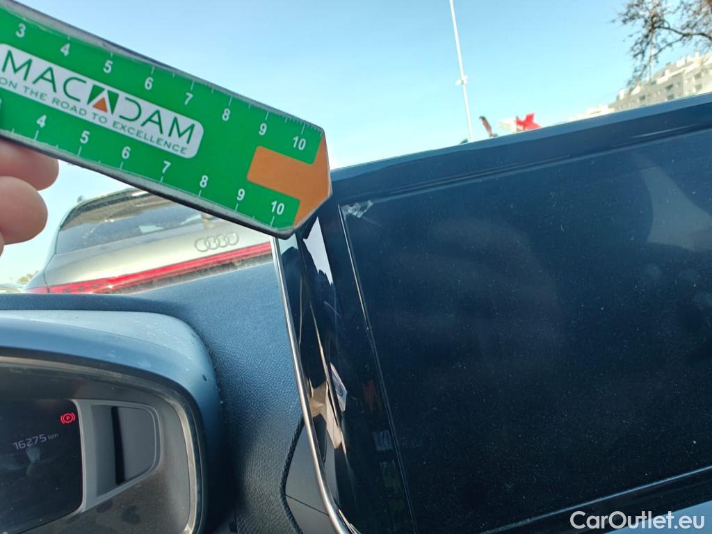  Peugeot  2008 PEUGEOT  / 2023 / 5P / todoterreno Style Gasolina 100 S&S 6 Vel. MAN(SP) #4