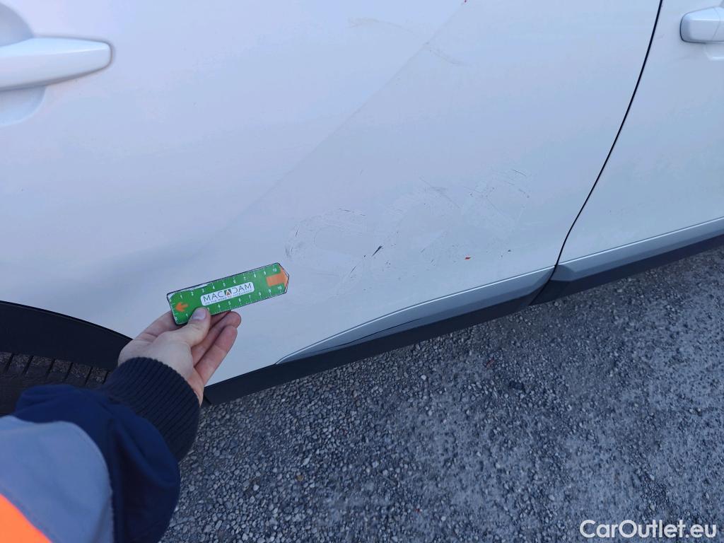  Peugeot  2008  Allure 1.5 HDi 110CV MT6 E6d #12