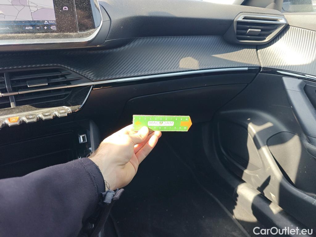  Peugeot  2008  Active Pack 1.2 PureTech 130CV MT6 E6d #34