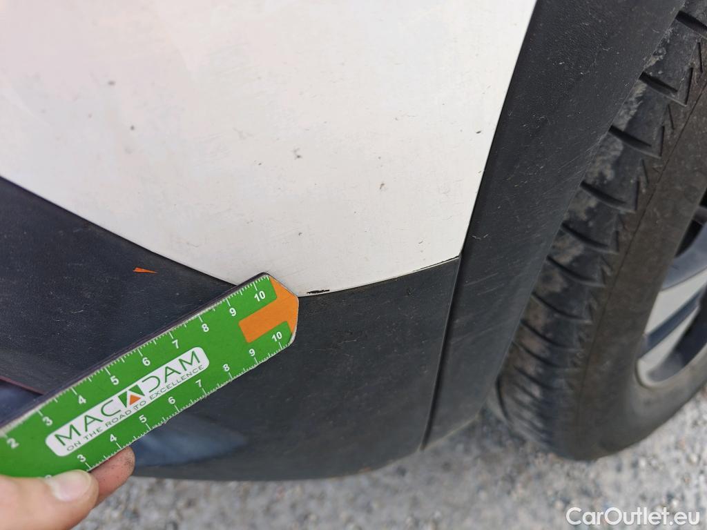  Peugeot  2008  Allure 1.5 HDi 110CV MT6 E6d #51