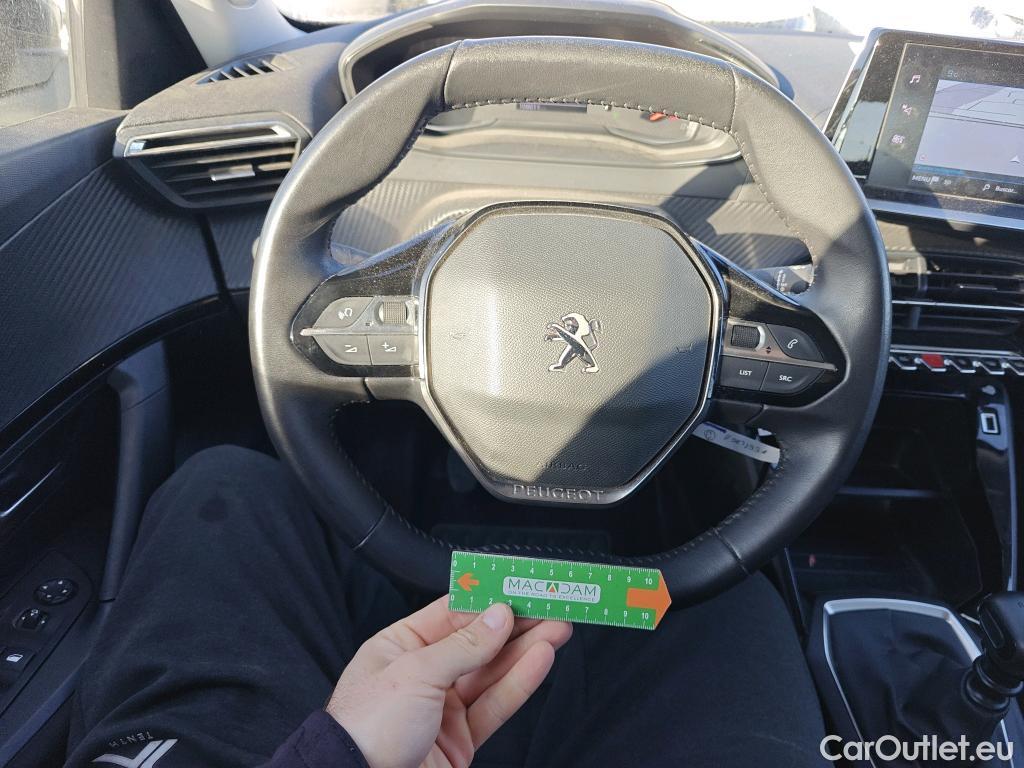  Peugeot  2008  Active Pack 1.2 PureTech 130CV MT6 E6d #40