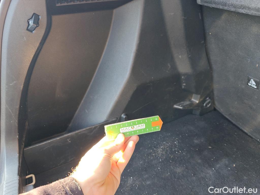  Peugeot  2008  Active Pack 1.2 PureTech 130CV MT6 E6d #36