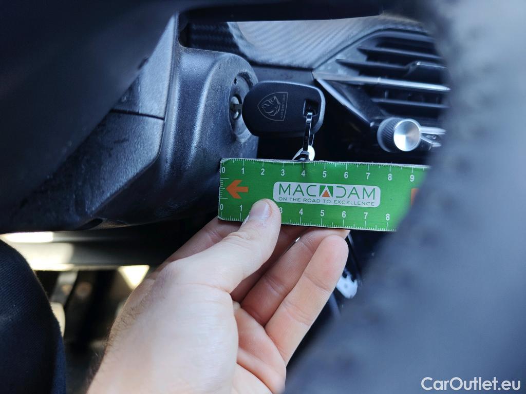  Peugeot  2008 PEUGEOT  / 2023 / 5P / todoterreno Style Gasolina 100 S&S 6 Vel. MAN(SP) #6