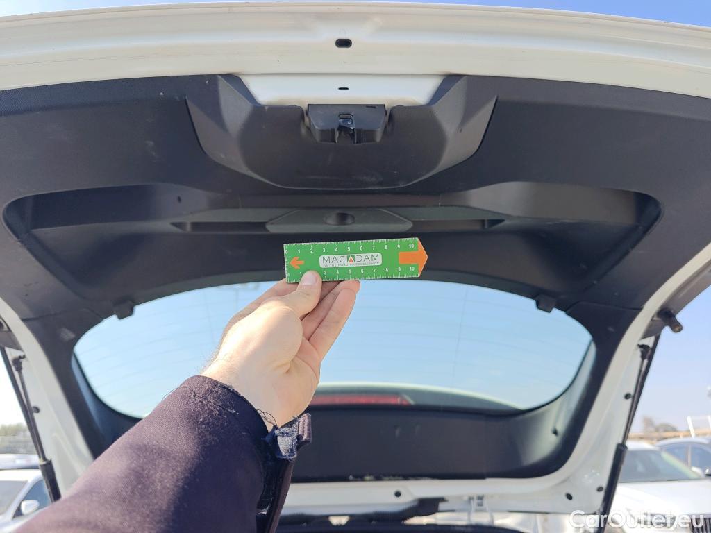  Peugeot  2008  Active Pack 1.2 PureTech 130CV MT6 E6d #35