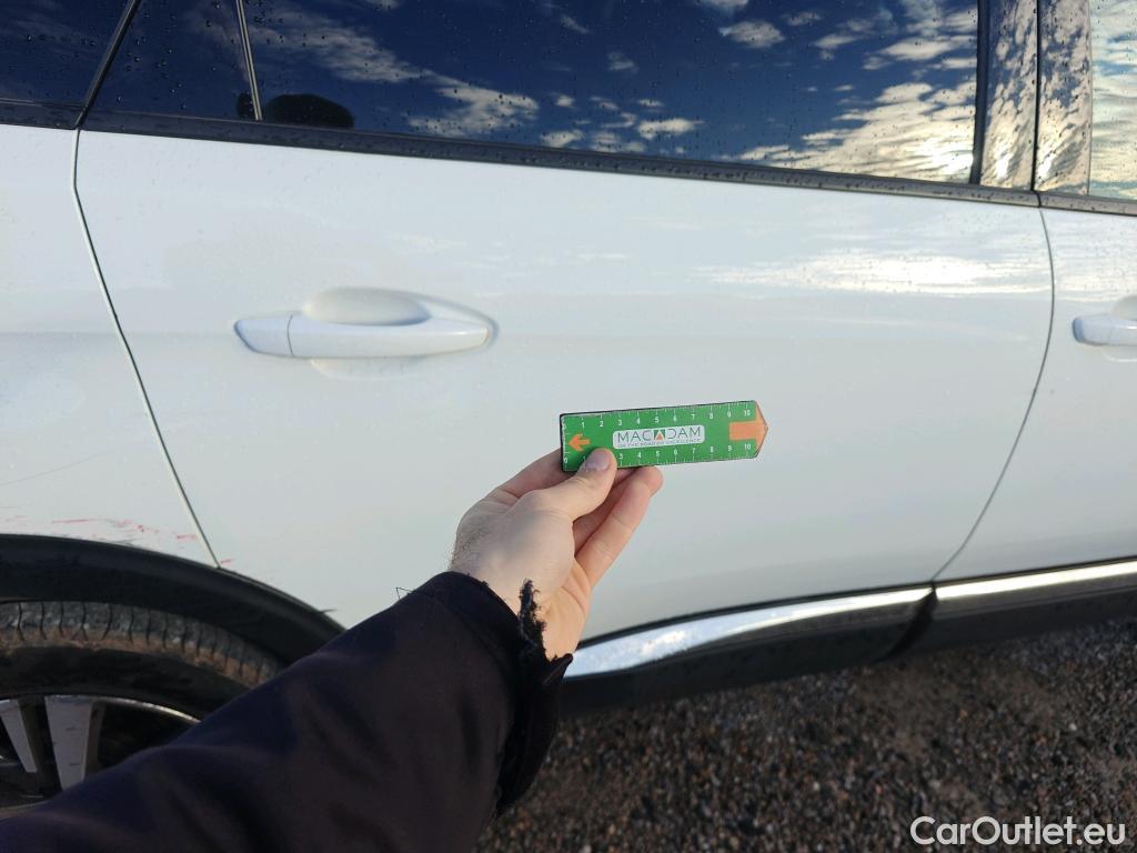  Peugeot  5008 PEUGEOT  / 2017 / 5P / todoterreno Allure 1.5L BlueHDi 96kW (130CV) S&S #35