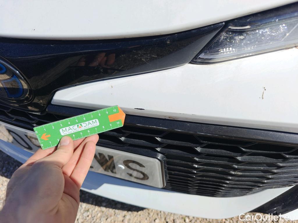  Toyota  Corolla TOYOTA  / 2019 / 5P / familiar 1.8 125H ACTIVE TECH E-CVT TOU SPORT #11