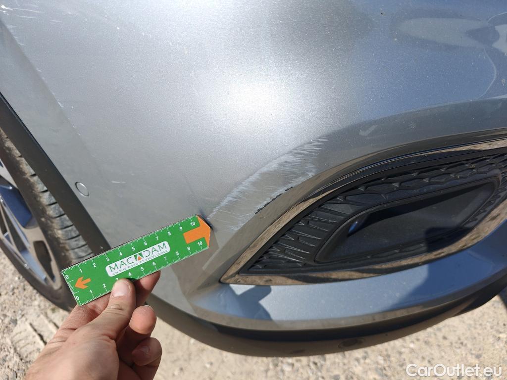  Renault  Kadjar RENAULT  / 2019 / 5P / crossover Zen GPF TCe 103kW (140CV) EDC #18