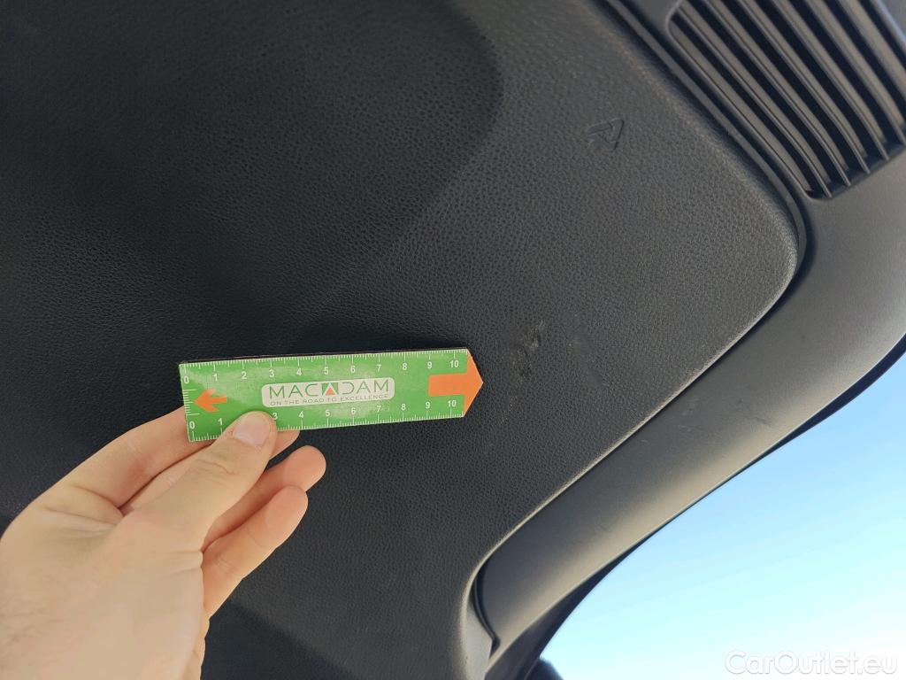  Toyota  Corolla TOYOTA  / 2019 / 5P / familiar 1.8 125H ACTIVE TECH E-CVT TOU SPORT #9