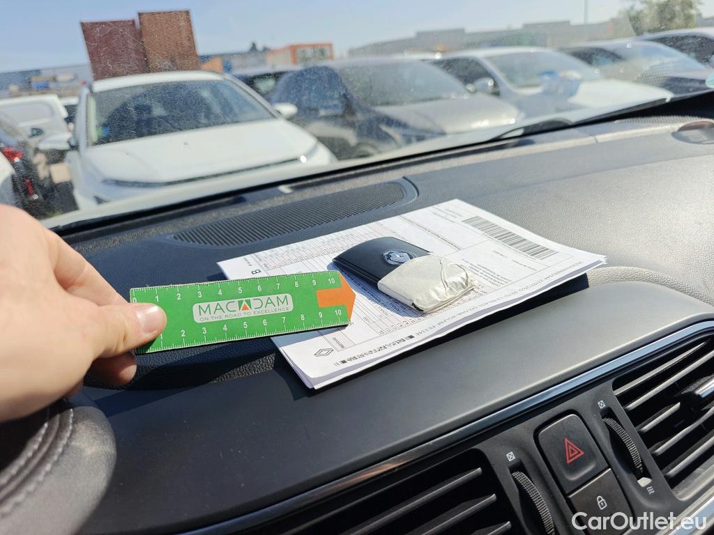  Renault  Kadjar RENAULT  / 2019 / 5P / crossover Zen GPF TCe 103kW (140CV) EDC #1