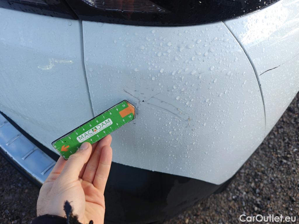  Peugeot  5008 PEUGEOT  / 2017 / 5P / todoterreno Allure 1.5L BlueHDi 96kW (130CV) S&S #74